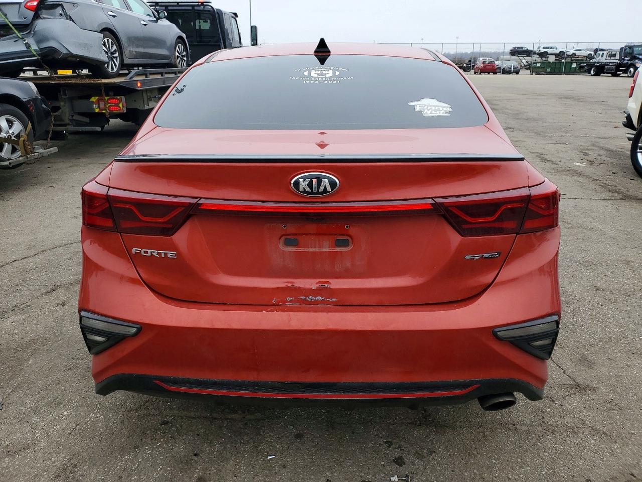 2021 KIA FORTE GT LINE photo 6