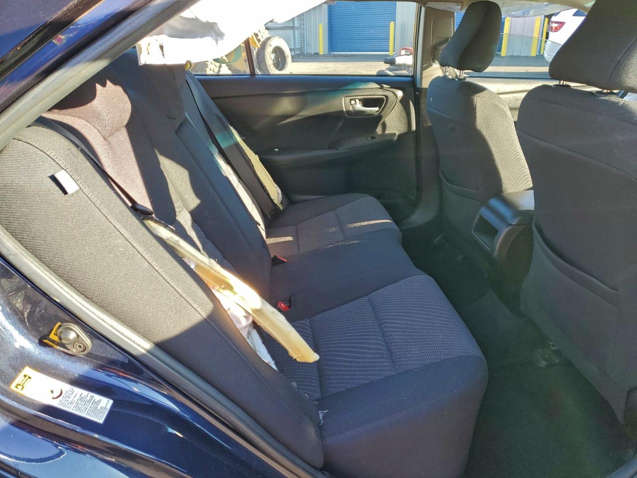 2016 TOYOTA CAMRY LE photo 10