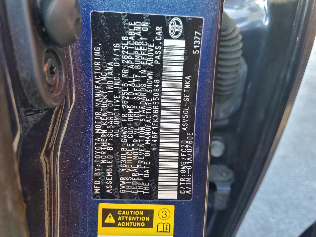 2016 TOYOTA CAMRY LE photo 12