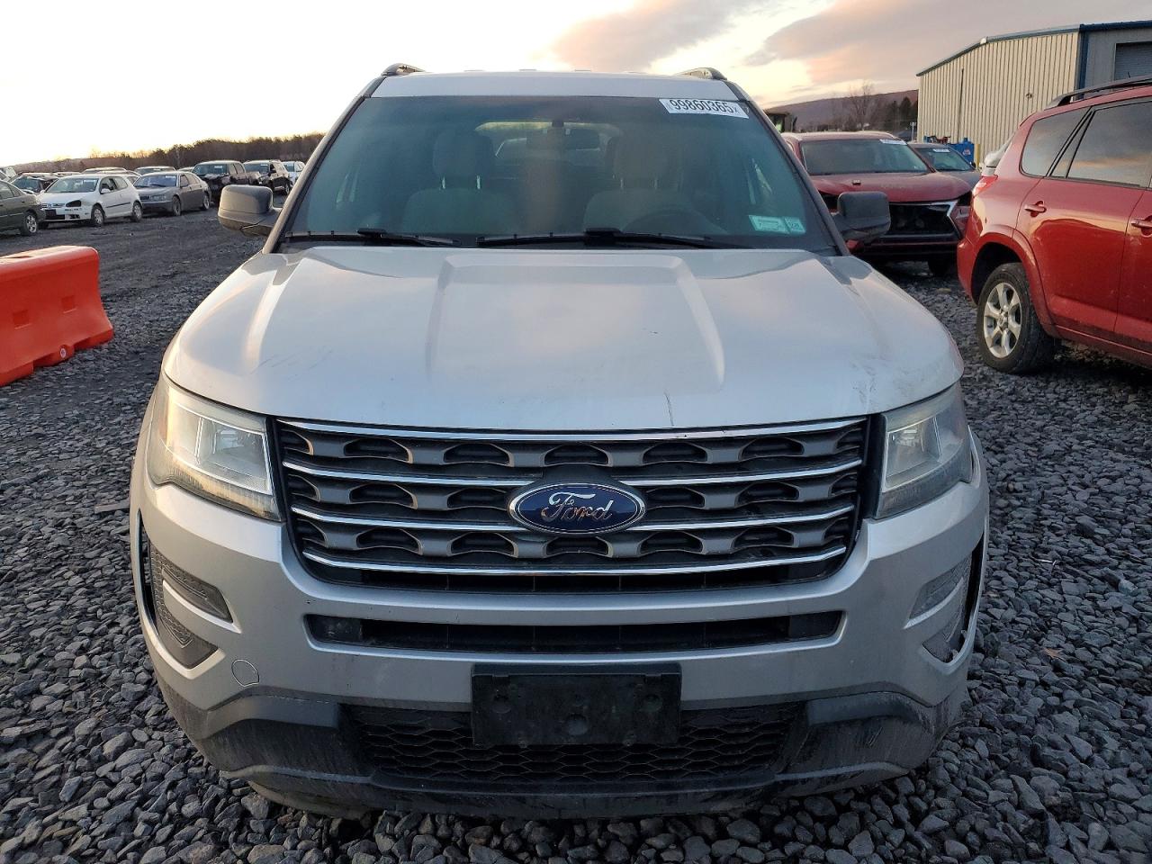 2017 FORD EXPLORER photo 5
