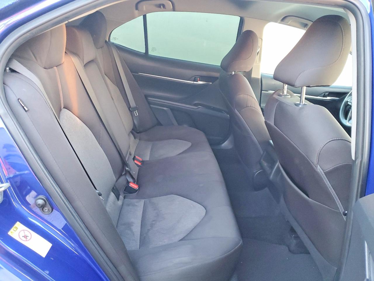 2018 TOYOTA CAMRY L photo 10