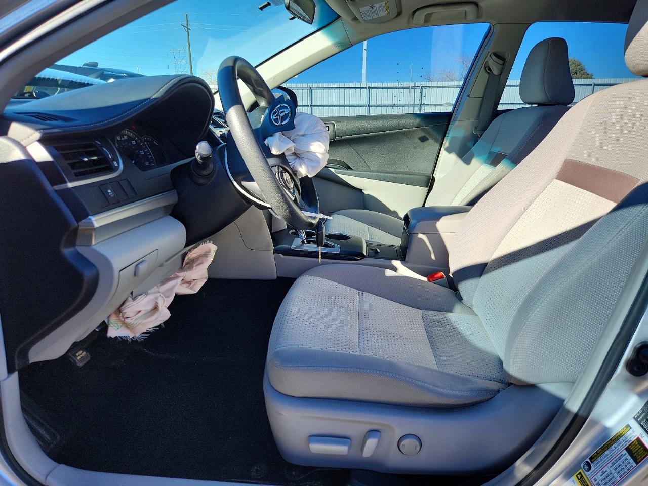 2012 TOYOTA CAMRY BASE photo 7