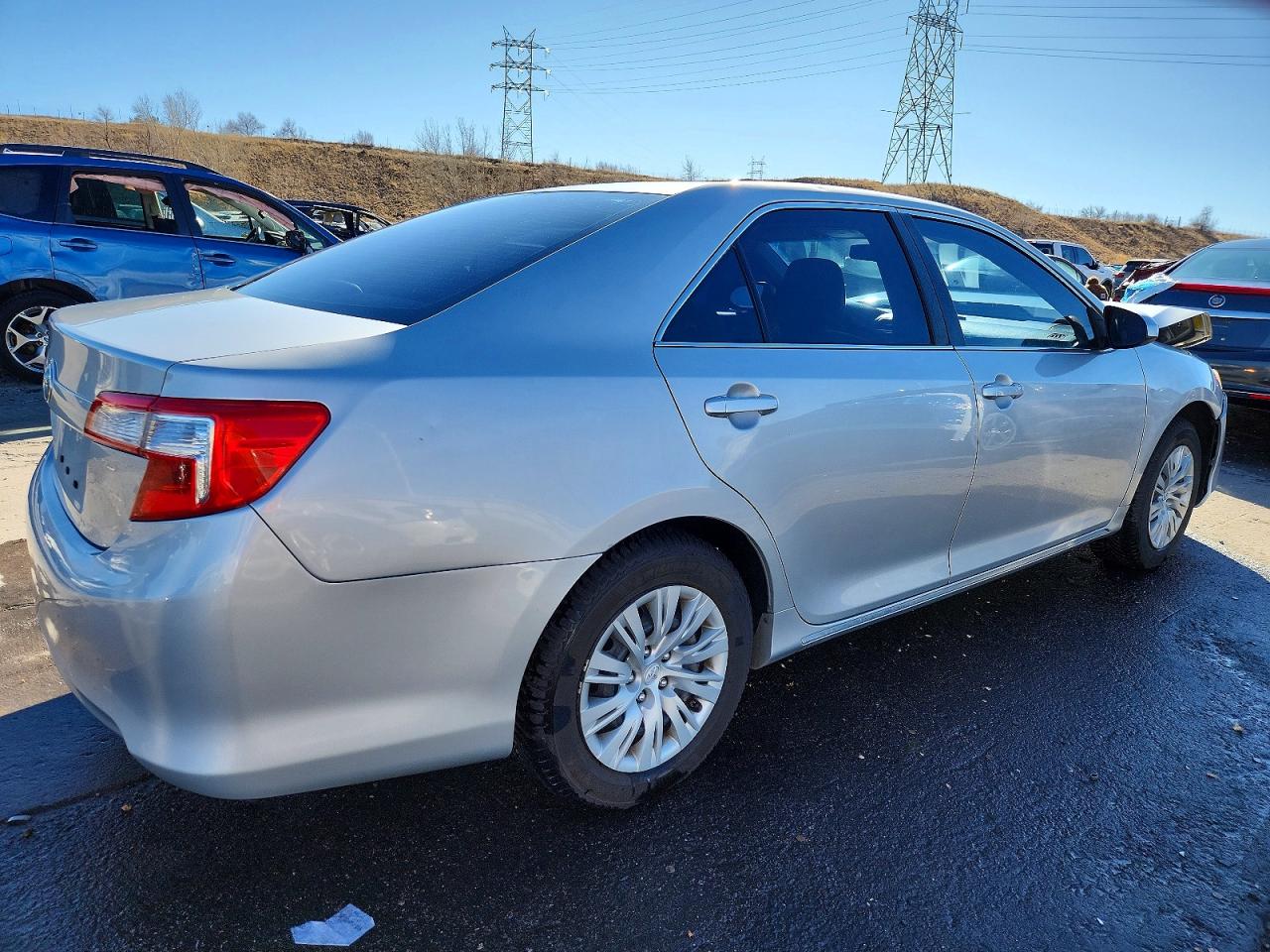 2012 TOYOTA CAMRY BASE photo 3