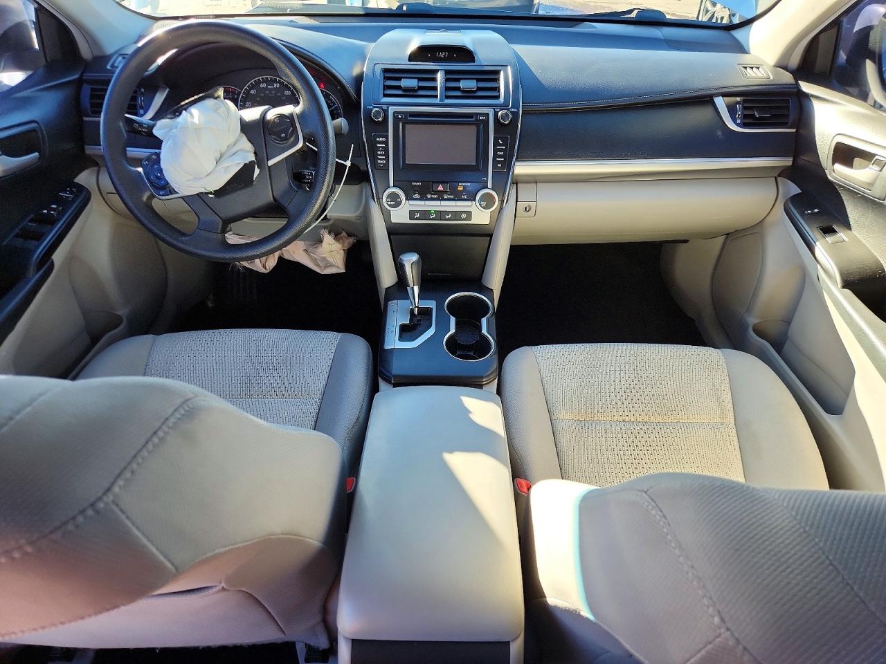 2012 TOYOTA CAMRY BASE photo 8