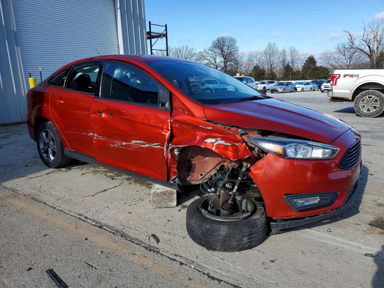 2018 FORD FOCUS SE photo 7