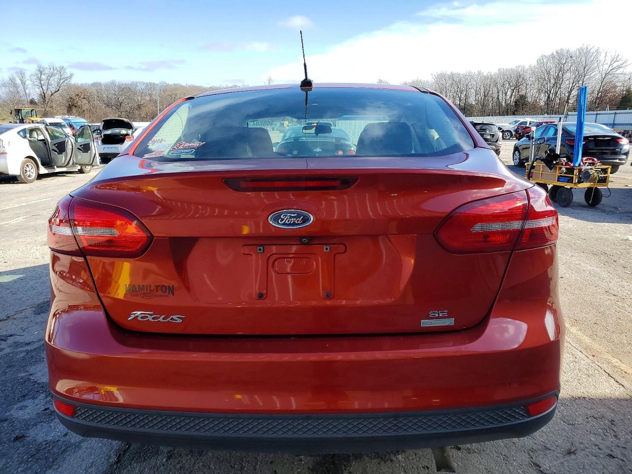 2018 FORD FOCUS SE photo 11