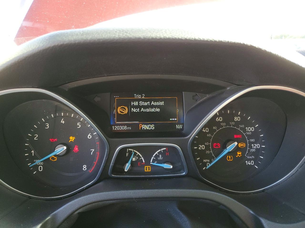 2018 FORD FOCUS SE photo 17