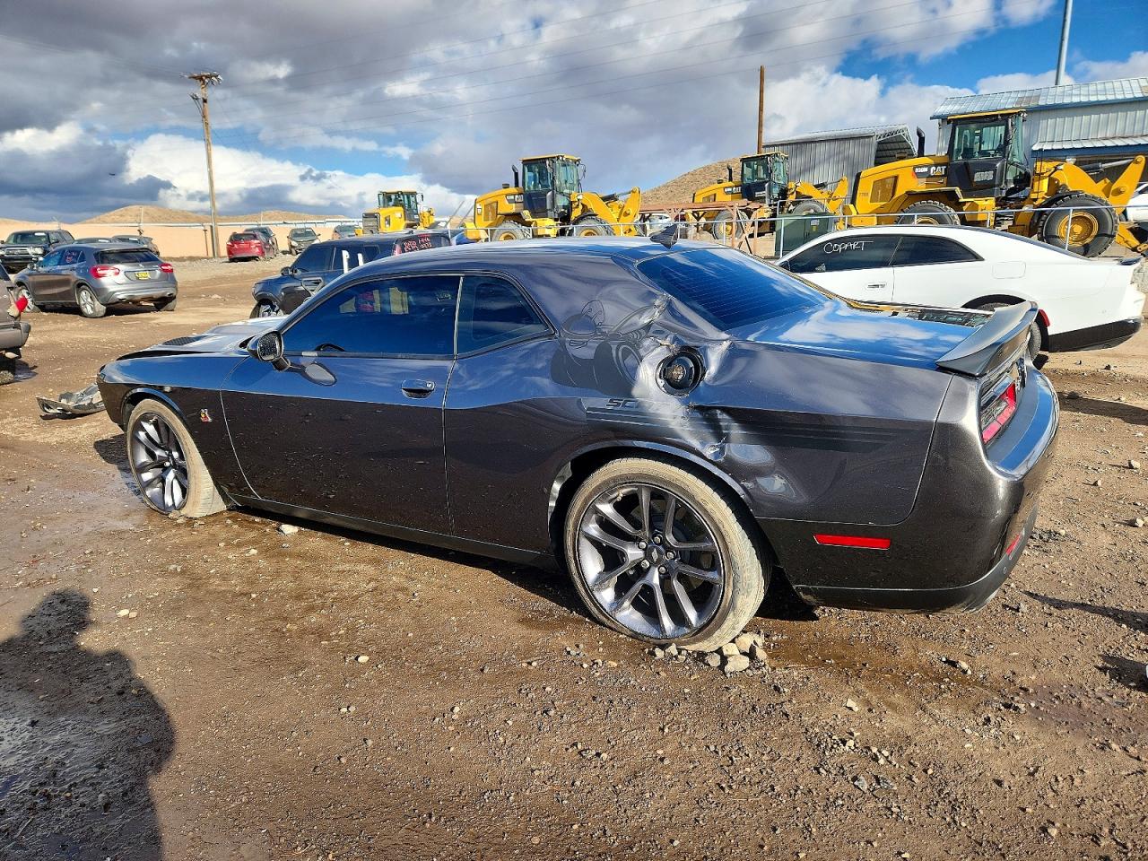 2023 DODGE CHALLENGER R photo 2