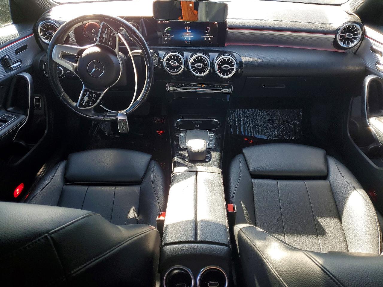 2021 MERCEDES-BENZ CLA 250 4MATIC photo 8