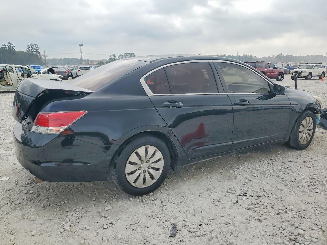 2008 HONDA ACCORD LX photo 3