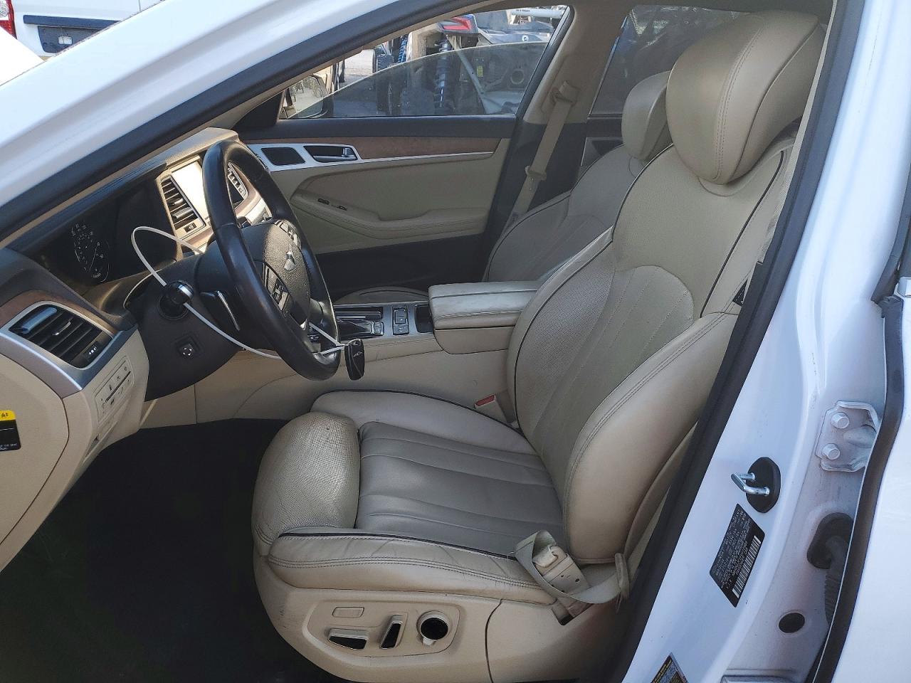 2015 HYUNDAI GENESIS 5.0L photo 7