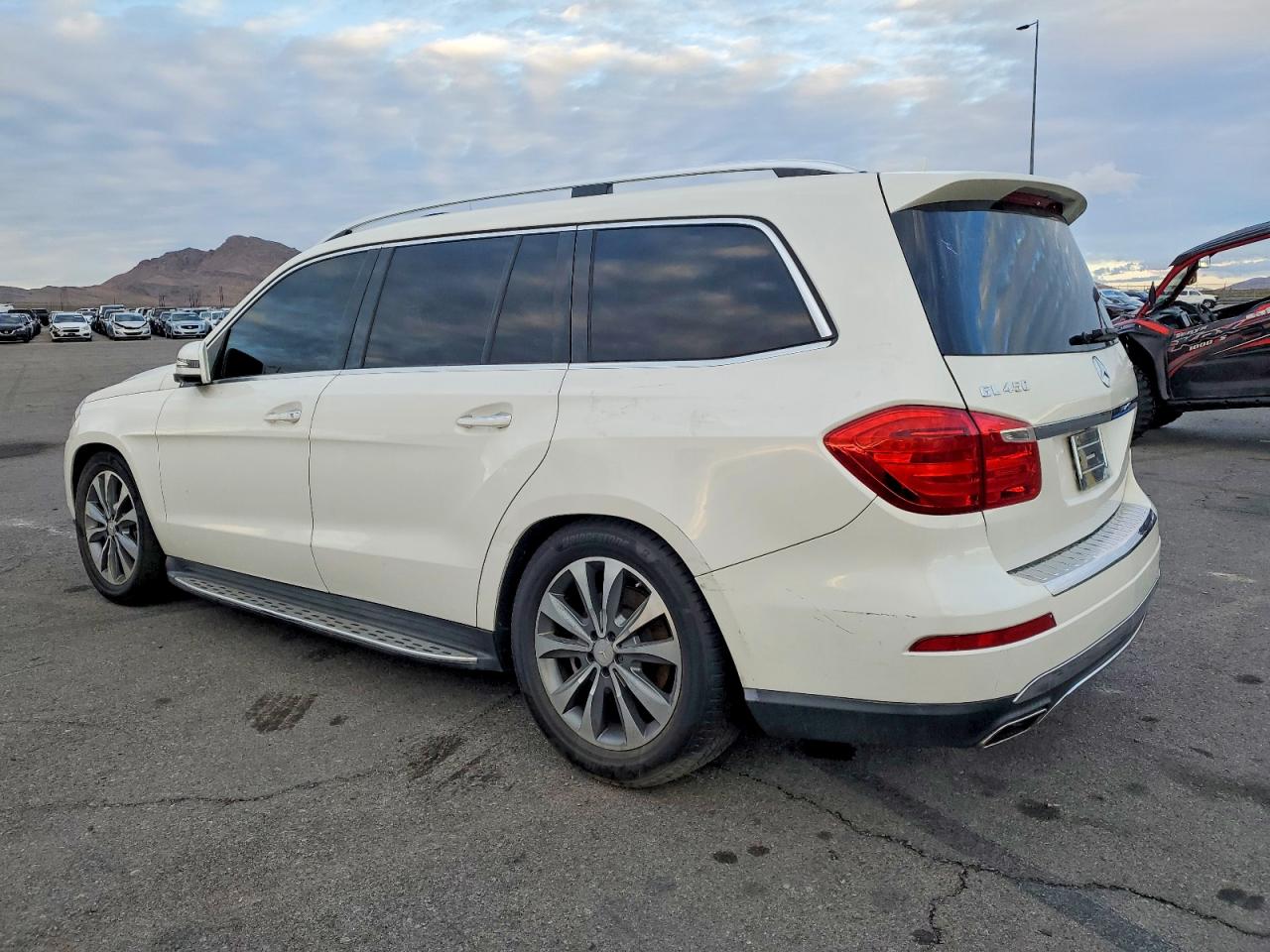 2015 MERCEDES-BENZ GL 450 4MATIC photo 2