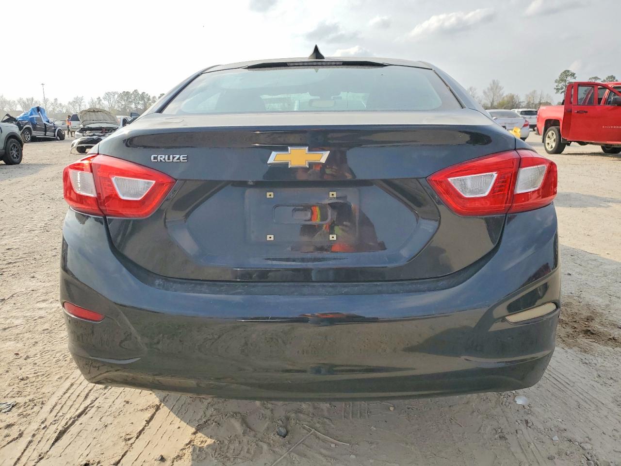 2016 CHEVROLET CRUZE LS photo 11