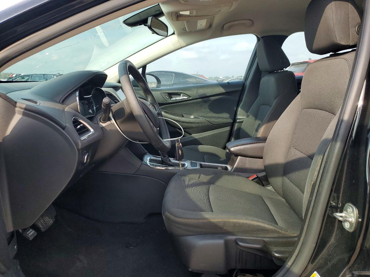 2016 CHEVROLET CRUZE LS photo 13
