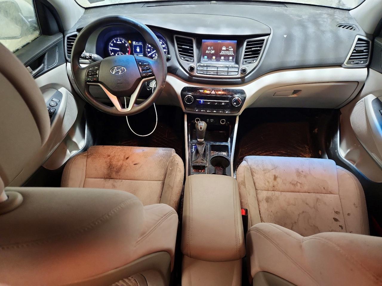 2018 HYUNDAI TUCSON SEL photo 8