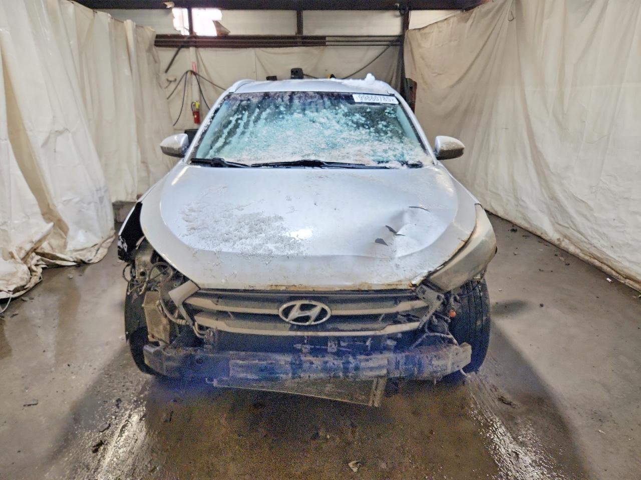 2018 HYUNDAI TUCSON SEL photo 5