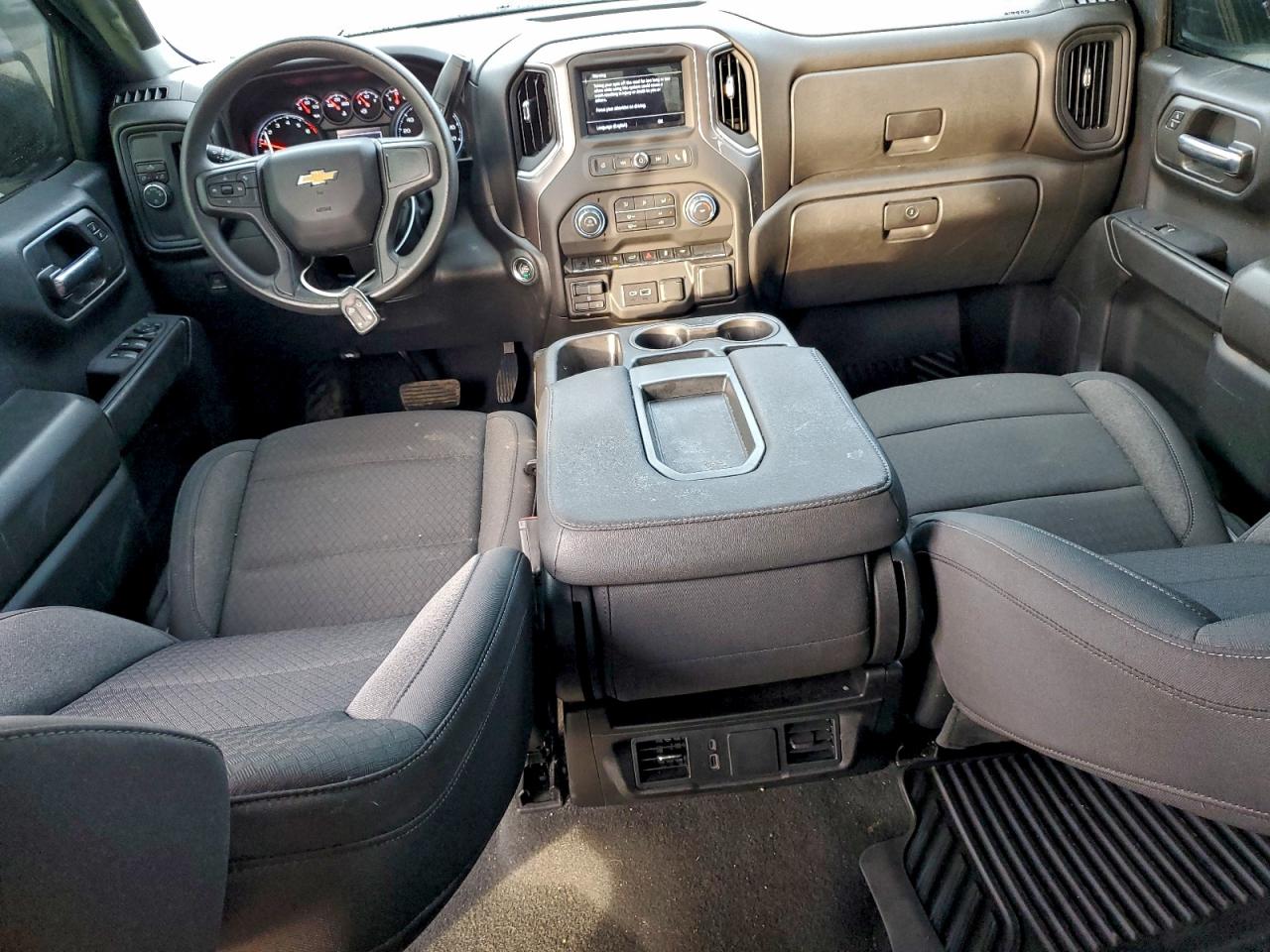 2024 CHEVROLET SILVERADO C1500 CUSTOM photo 8