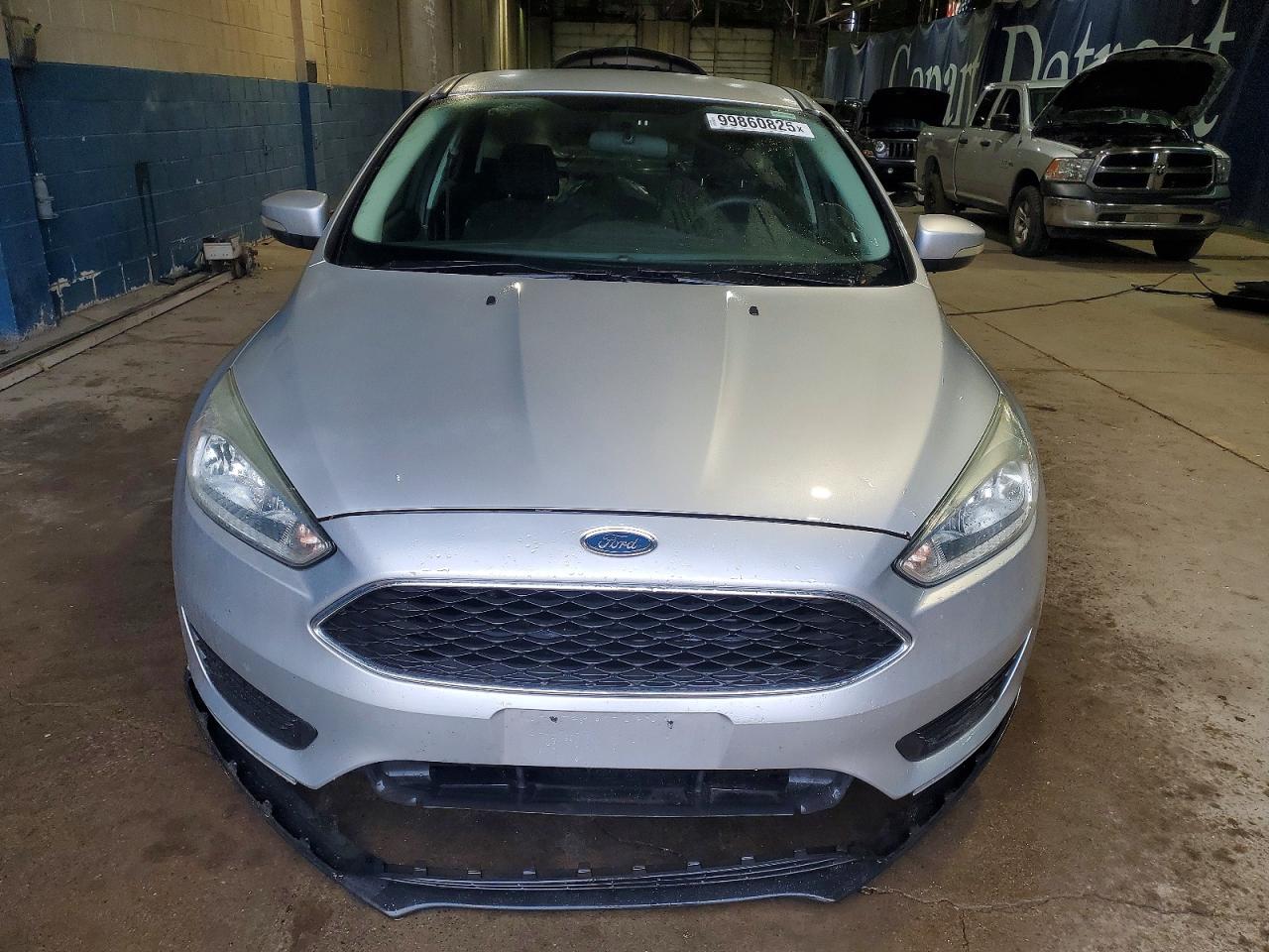 2015 FORD FOCUS SE photo 13