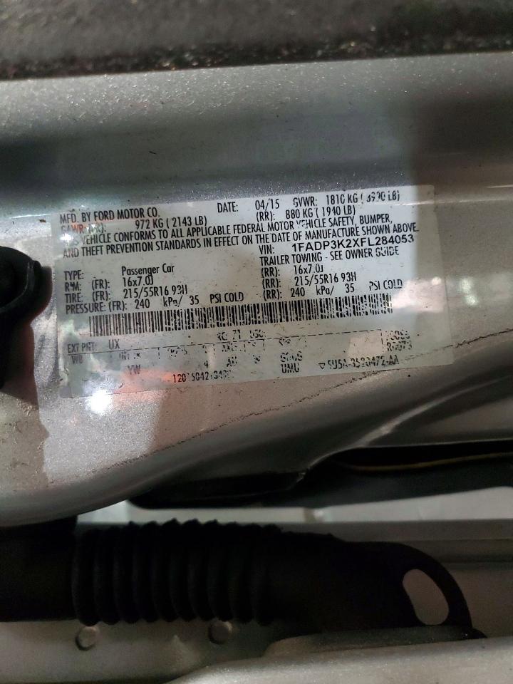 2015 FORD FOCUS SE photo 37