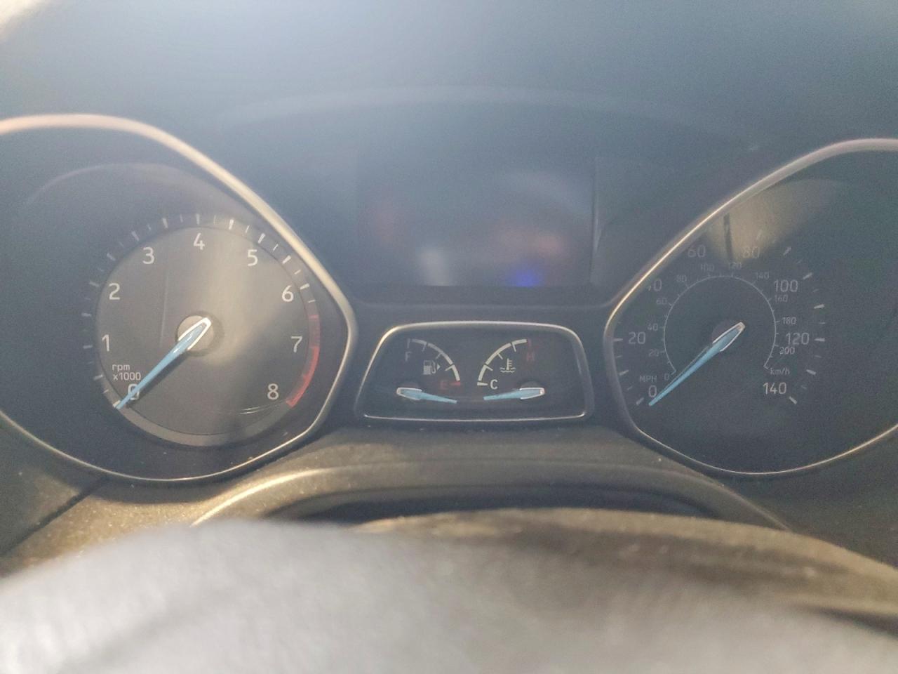 2015 FORD FOCUS SE photo 25