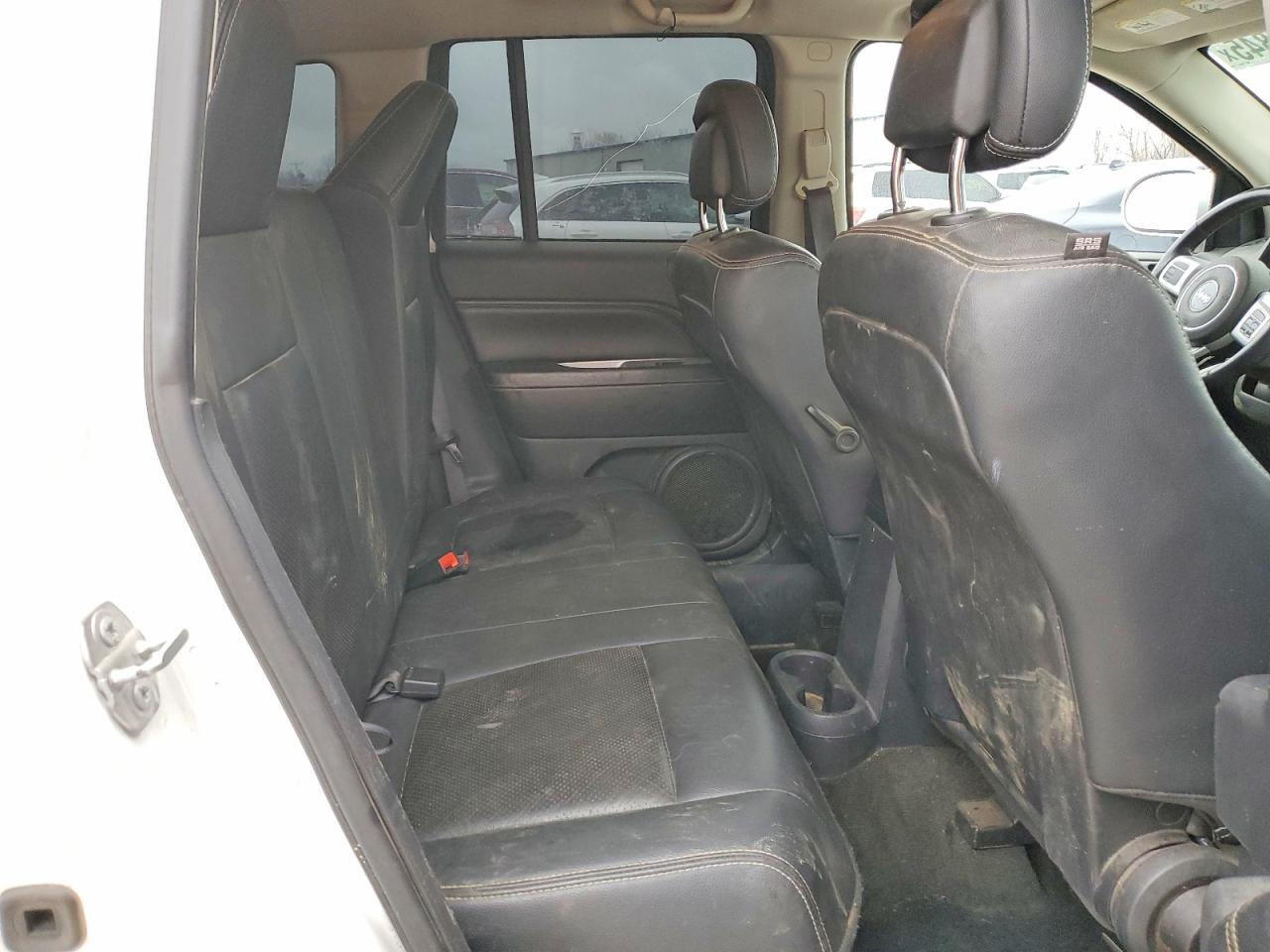 2016 JEEP COMPASS LATITUDE photo 11
