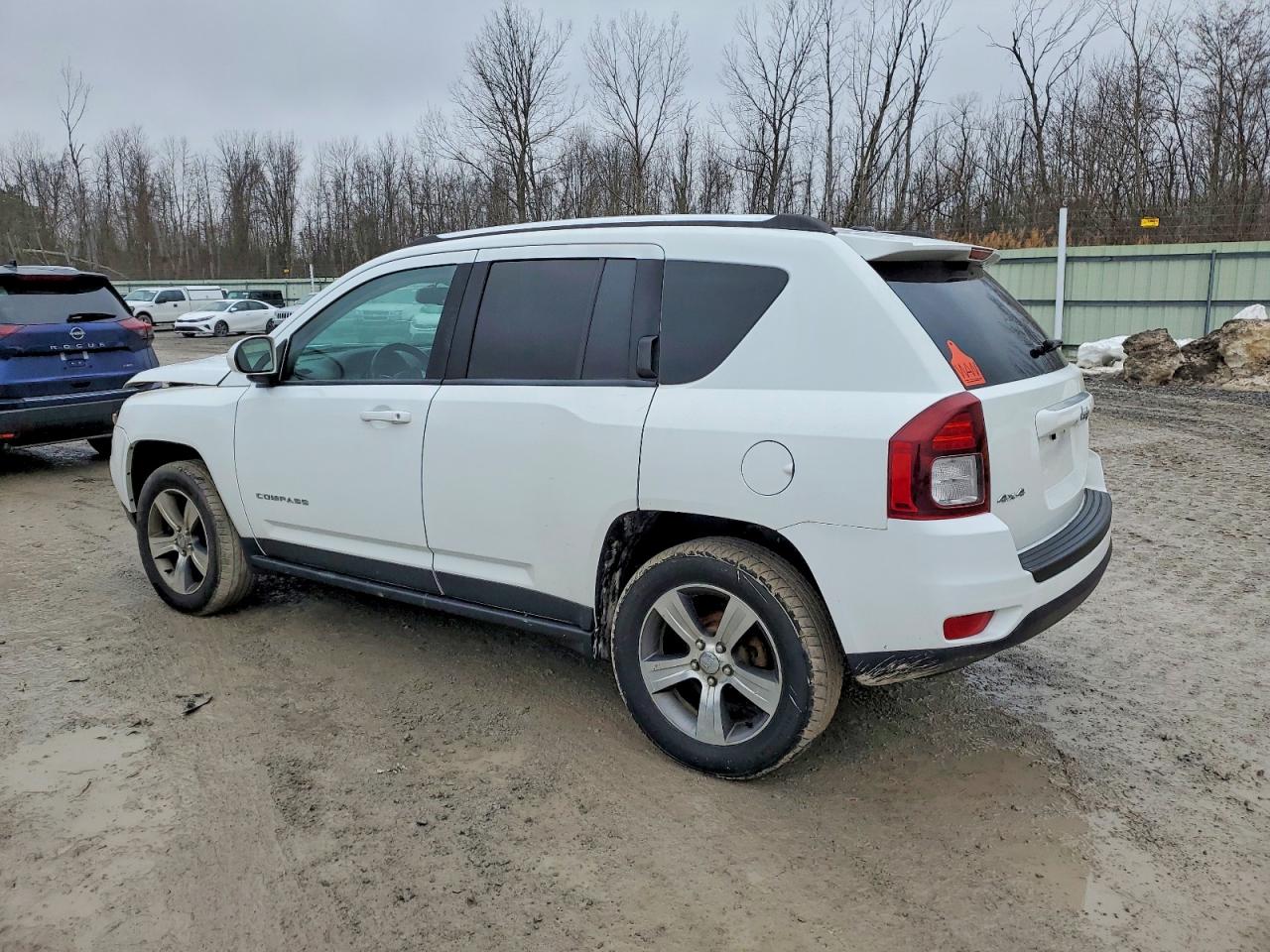 2016 JEEP COMPASS LATITUDE photo 2