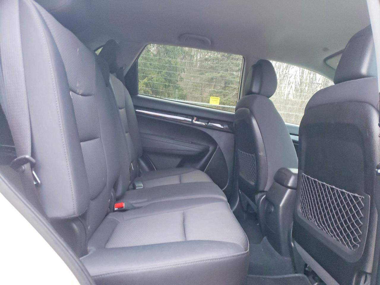 2012 KIA SORENTO BASE photo 11