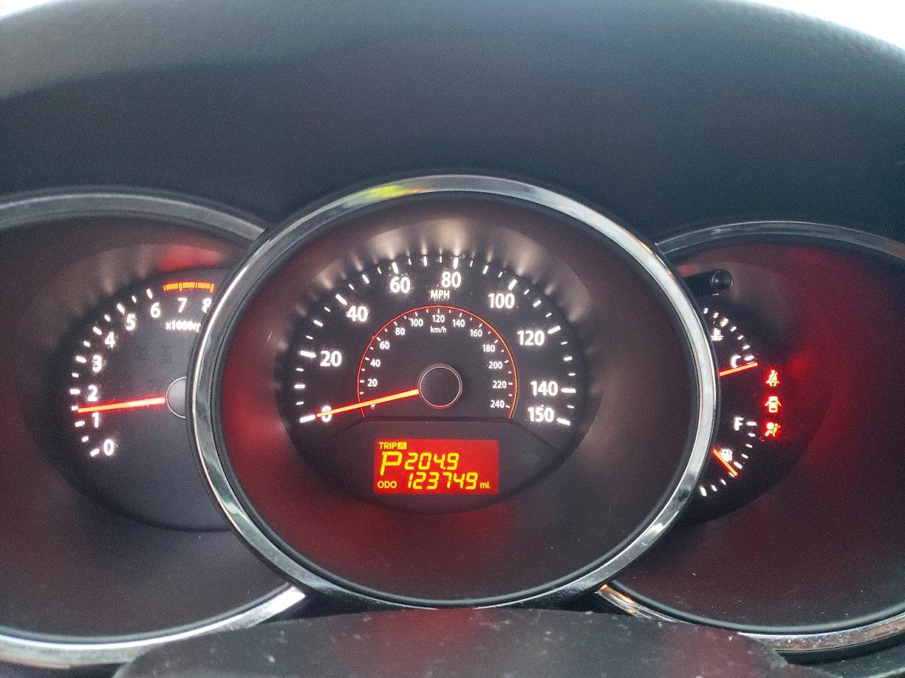 2012 KIA SORENTO BASE photo 9