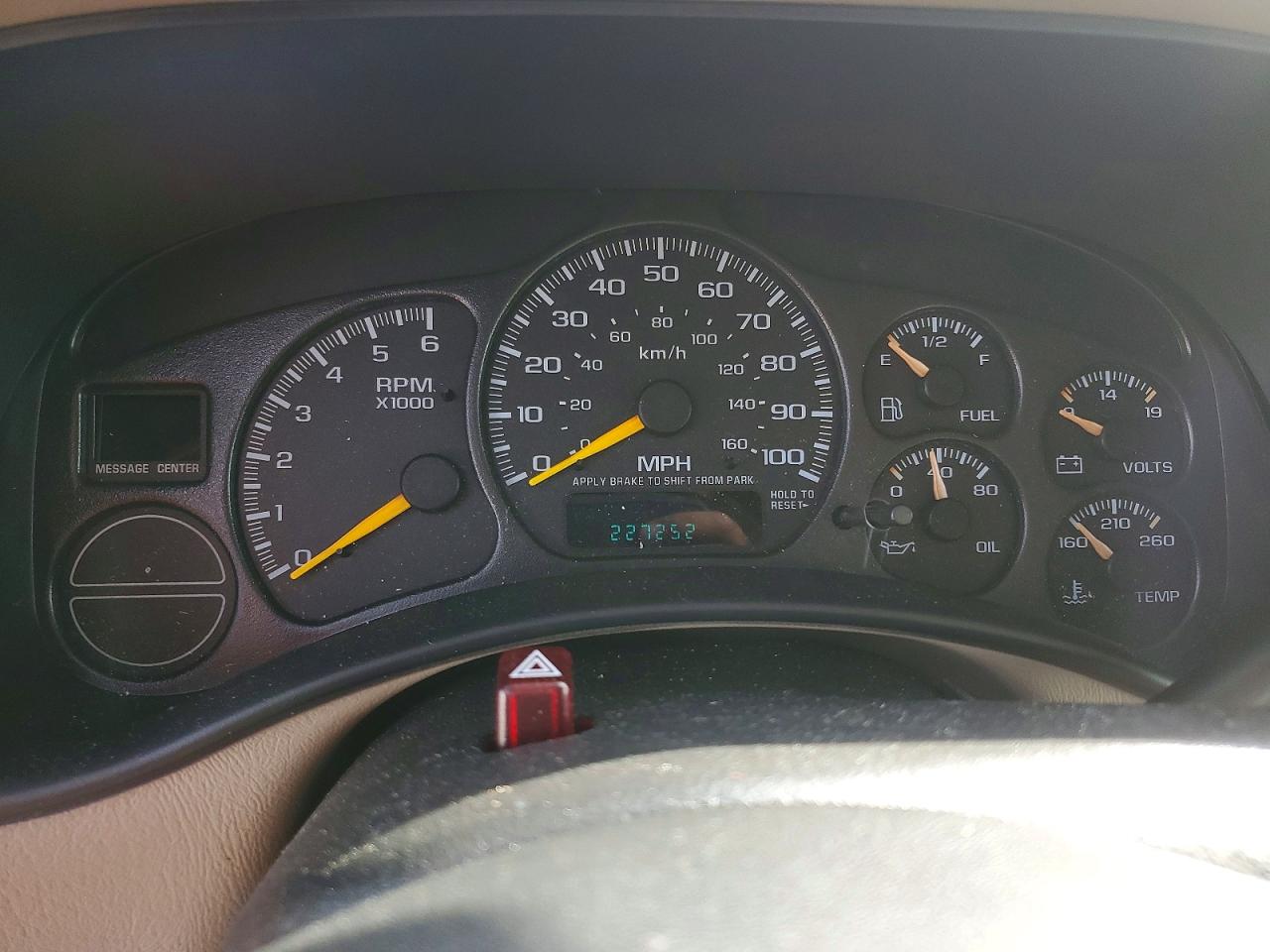 2001 CHEVROLET TAHOE C1500 photo 9