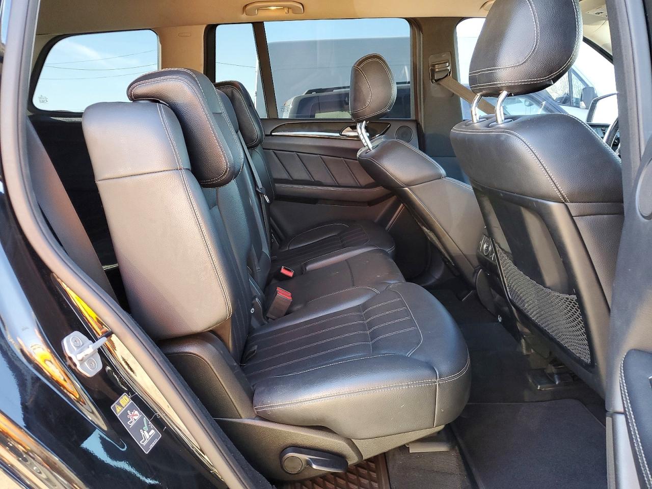 2015 MERCEDES-BENZ GL 350 BLUETEC photo 11