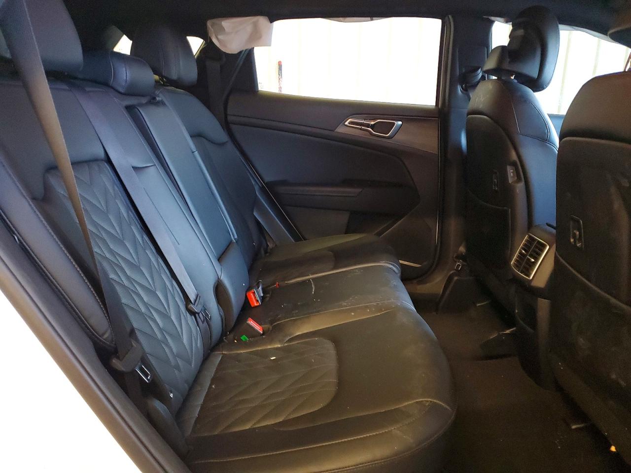 2023 KIA SPORTAGE X LINE photo 11