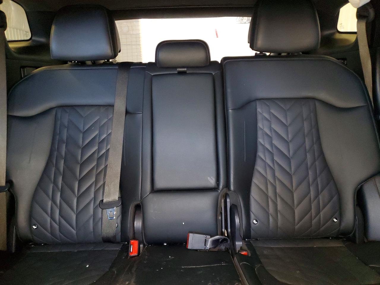 2023 KIA SPORTAGE X LINE photo 10