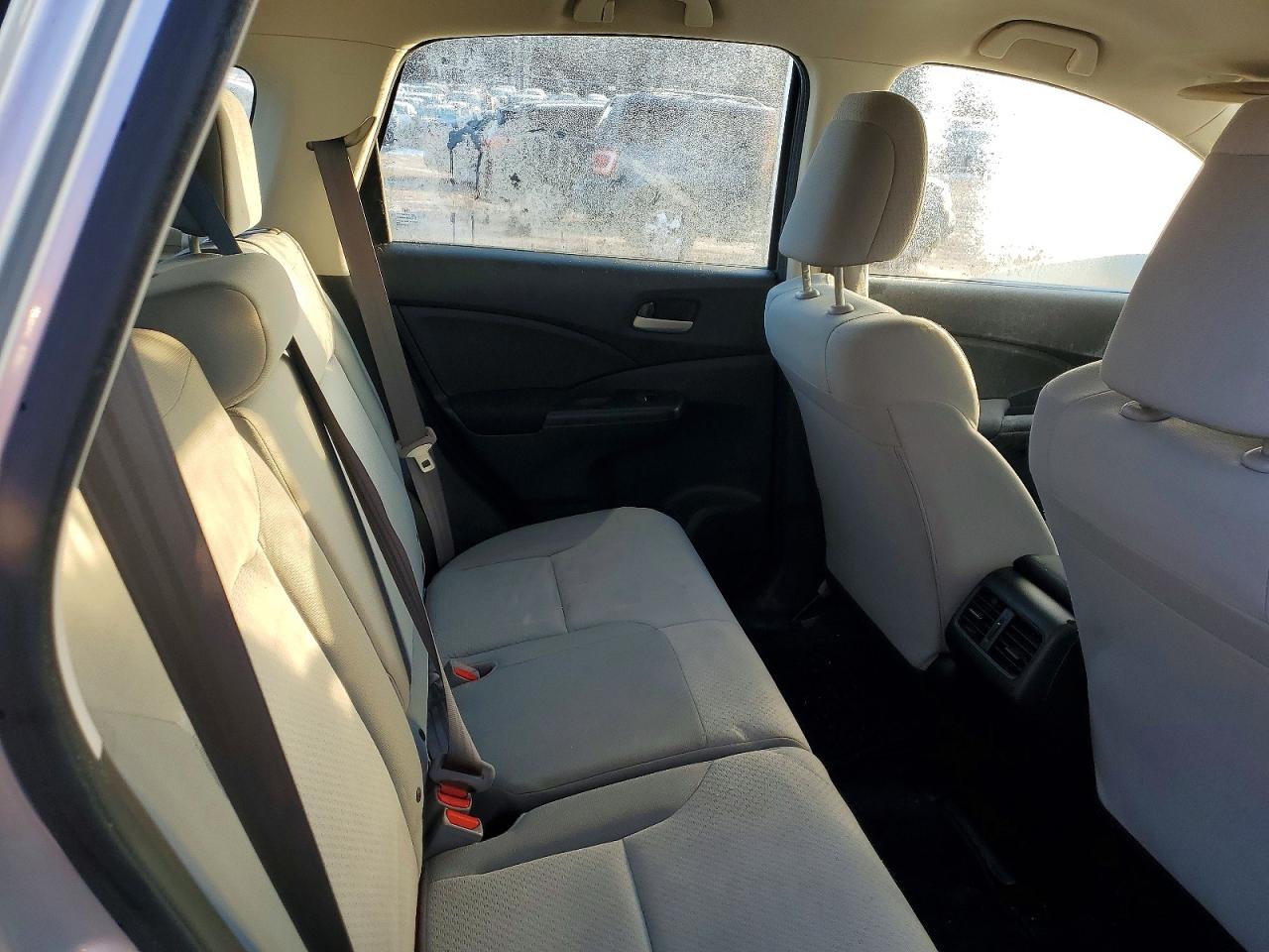 2016 HONDA CR-V LX photo 11