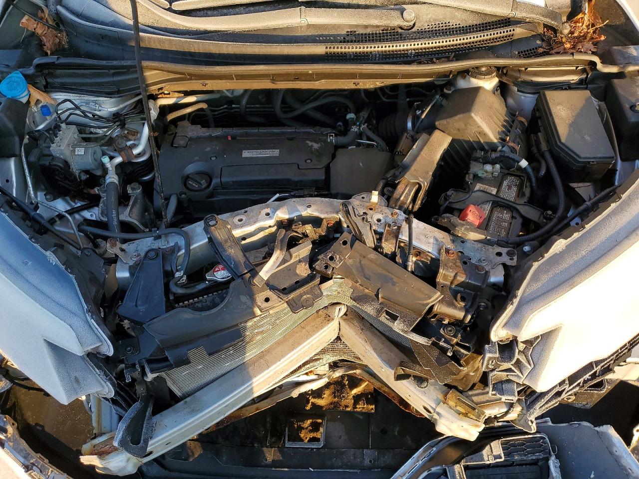 2016 HONDA CR-V LX photo 12