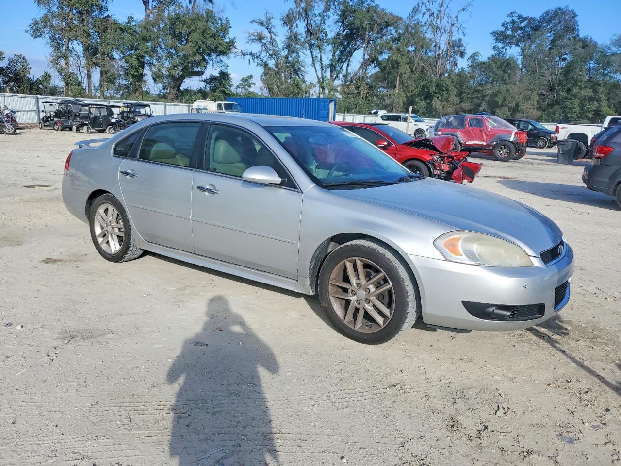 2012 CHEVROLET IMPALA LTZ photo 4