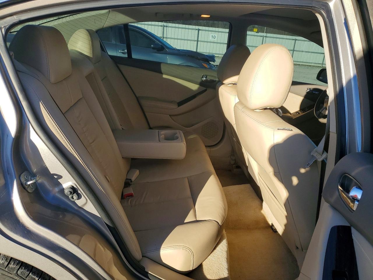 2012 NISSAN ALTIMA BASE photo 10