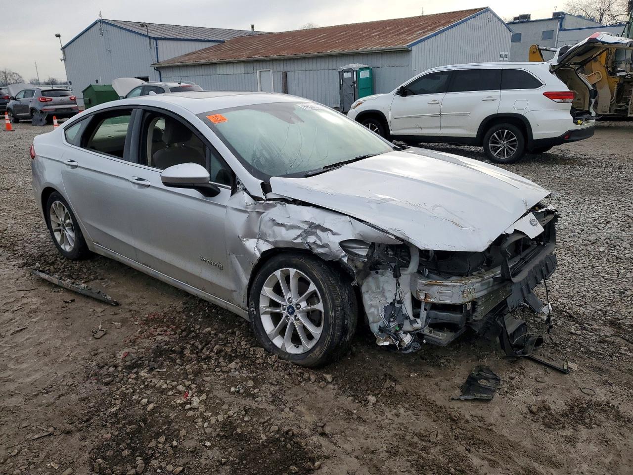2019 FORD FUSION SE photo 4