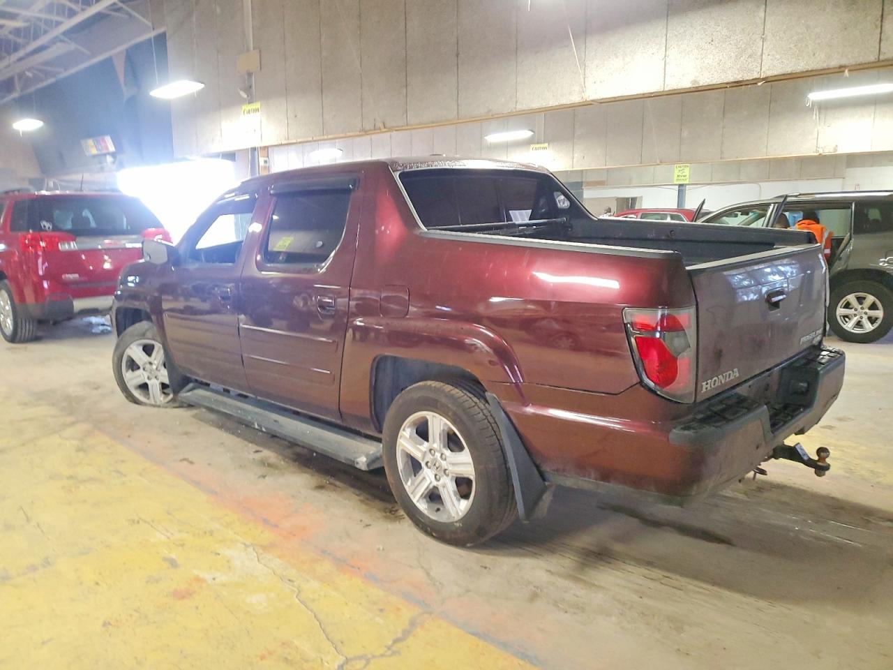 2013 HONDA RIDGELINE RTL photo 2