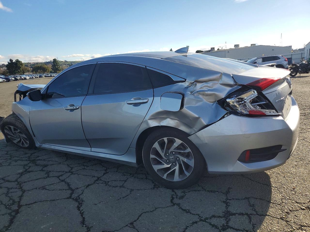 2017 HONDA CIVIC EX photo 2