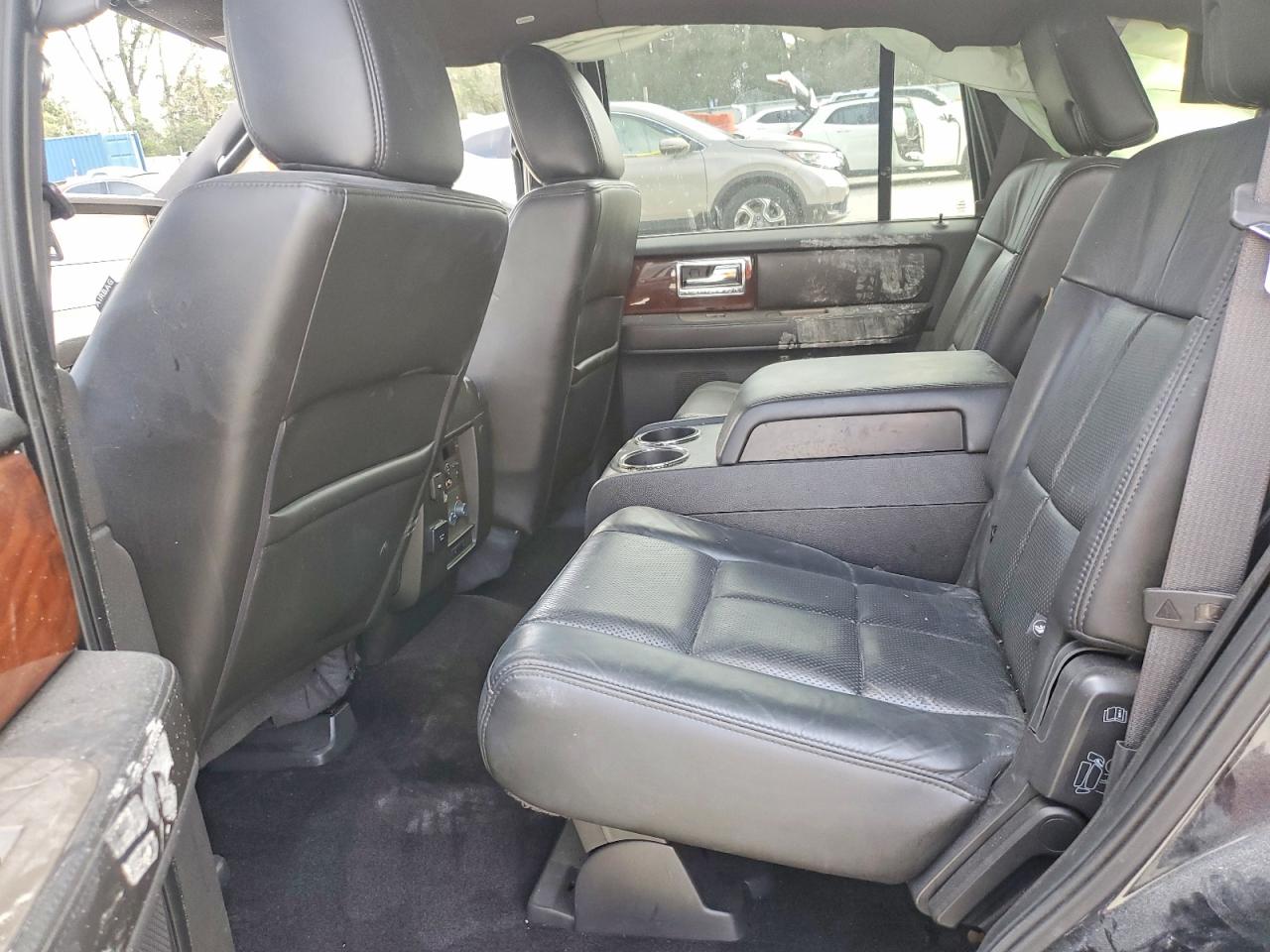 2014 LINCOLN NAVIGATOR photo 10