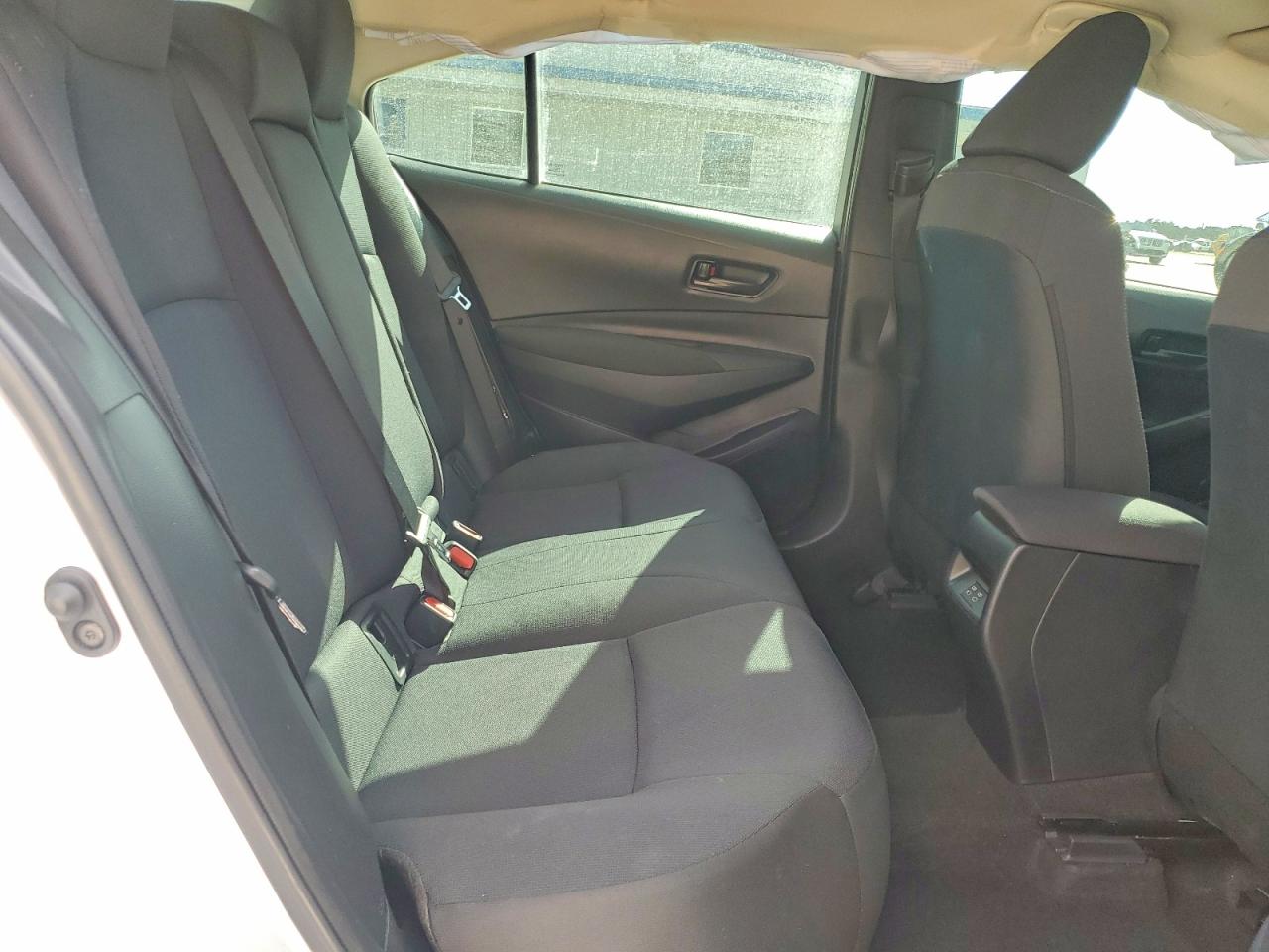 2024 TOYOTA COROLLA LE photo 10