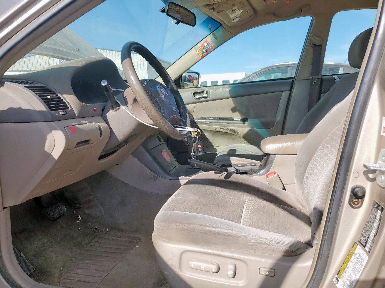 2006 TOYOTA CAMRY LE photo 7