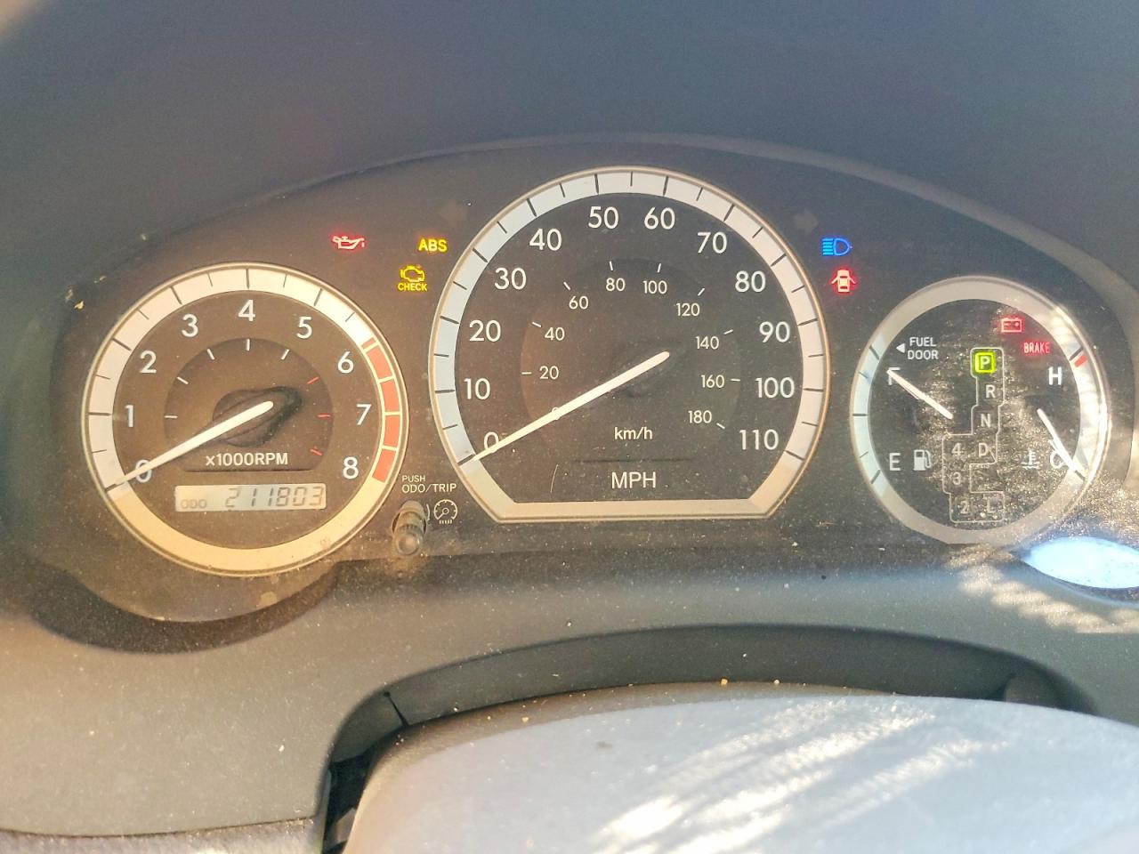 2004 TOYOTA SIENNA CE photo 17