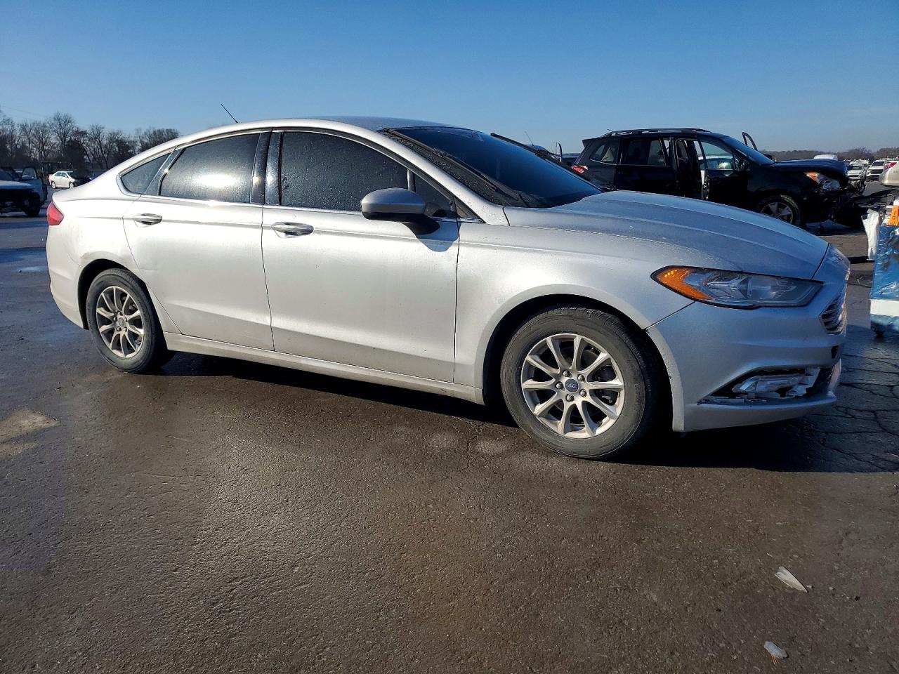 2017 FORD FUSION S photo 4