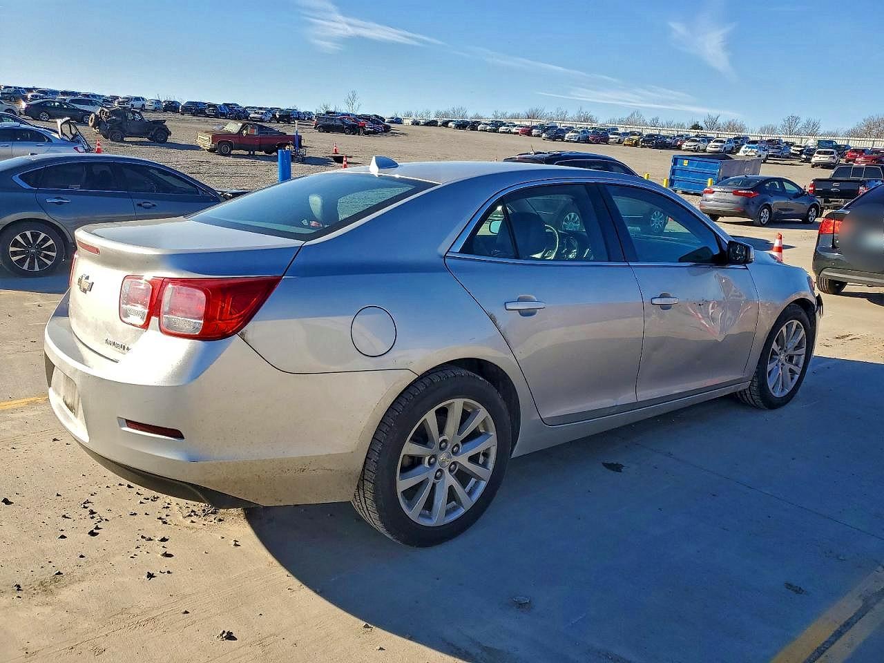 2014 CHEVROLET MALIBU 2LT photo 3