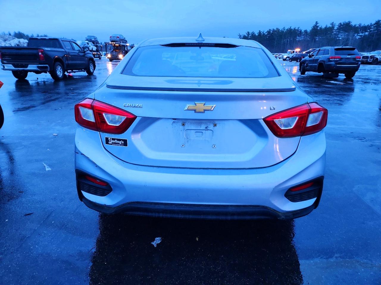 2017 CHEVROLET CRUZE LT photo 6