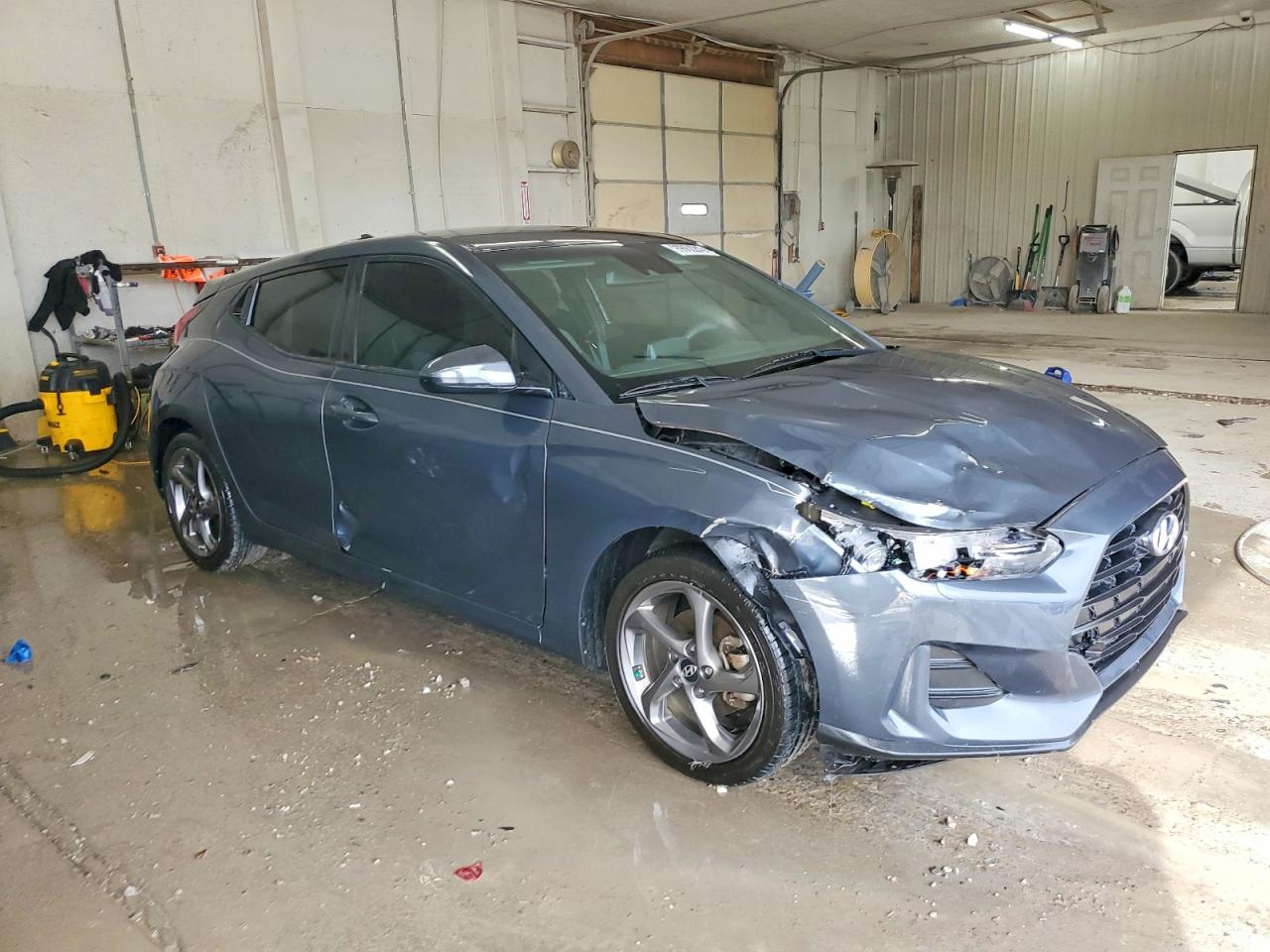 2020 HYUNDAI VELOSTER BASE photo 4