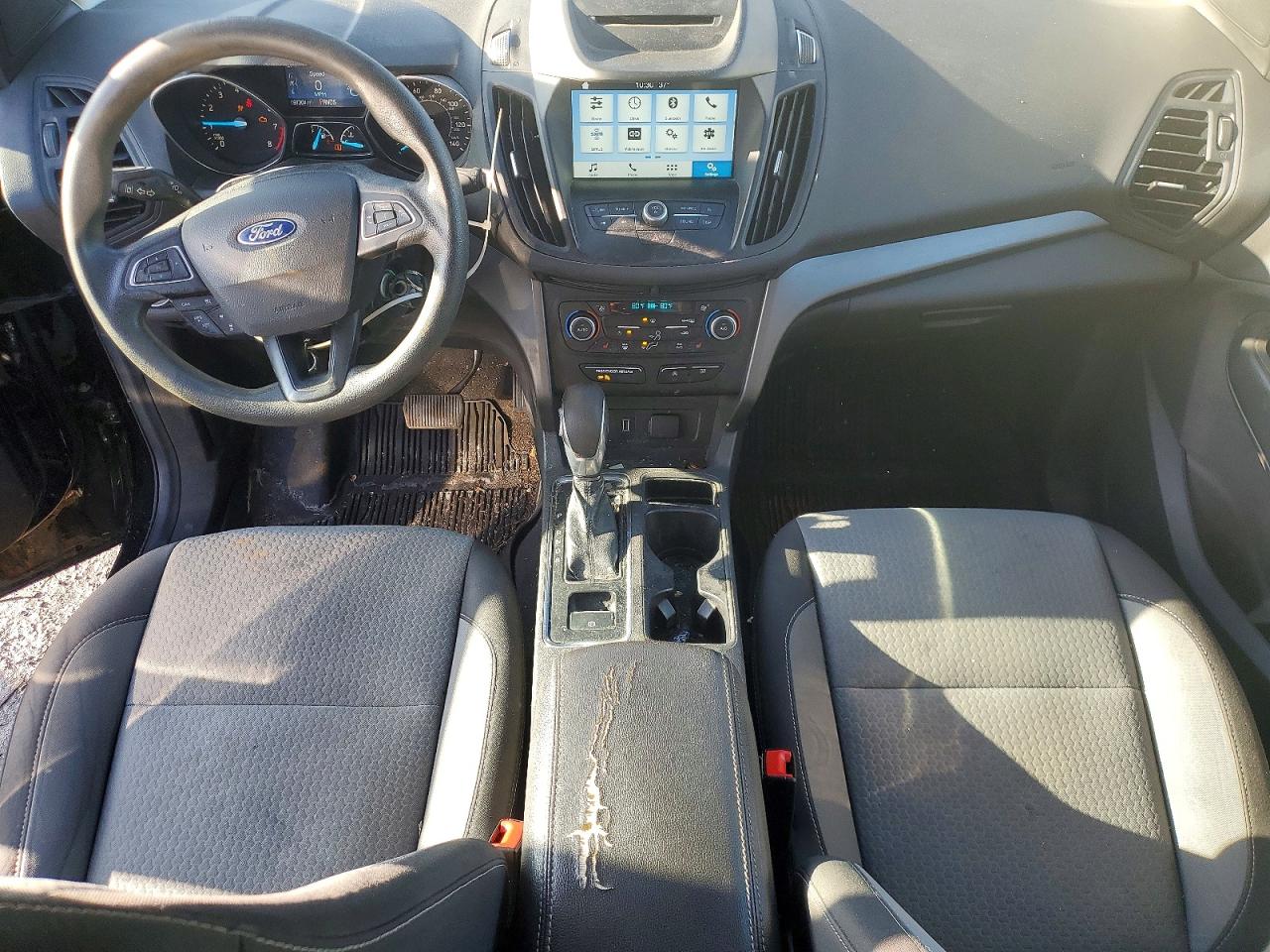 2018 FORD ESCAPE SE photo 8