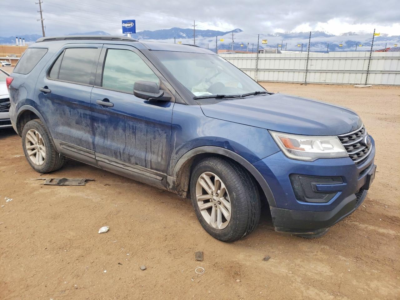 2017 FORD EXPLORER photo 4