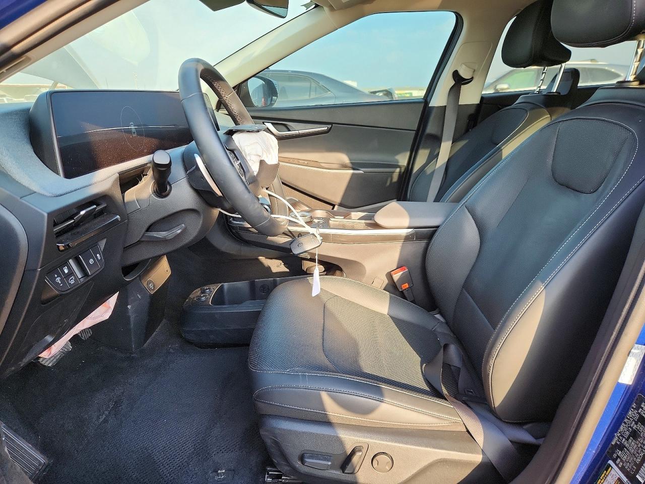 2024 KIA EV6 WIND photo 7